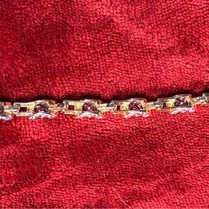 Ladies, amethyst bracelet